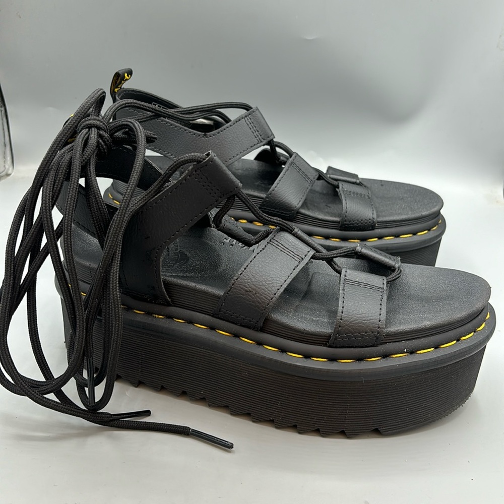 Dr Marten Nartilla platform sandals